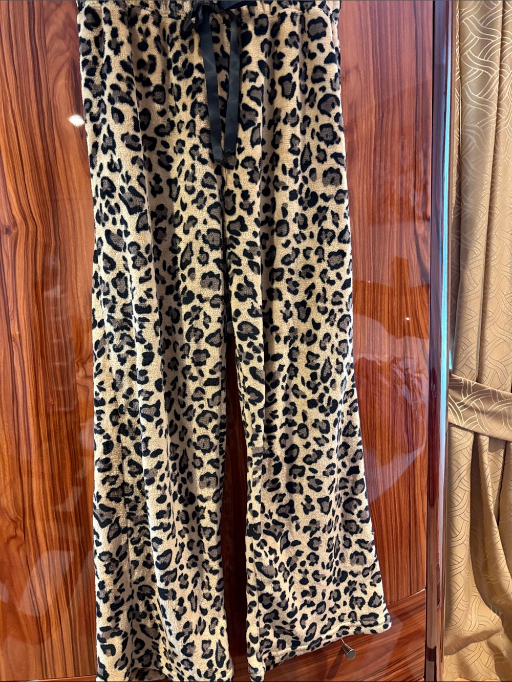 Leopard Print Wide-Leg Lounge Pants - Beige/Black new never used